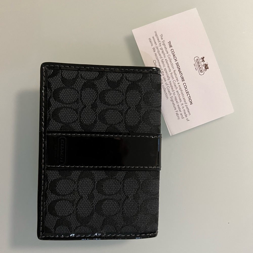 Coach signature wallet small